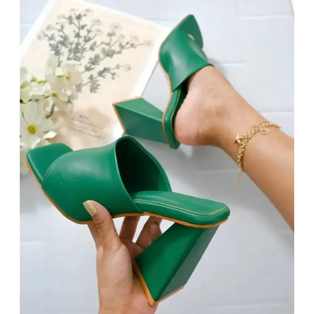 Alluring Green Pyramid Heels