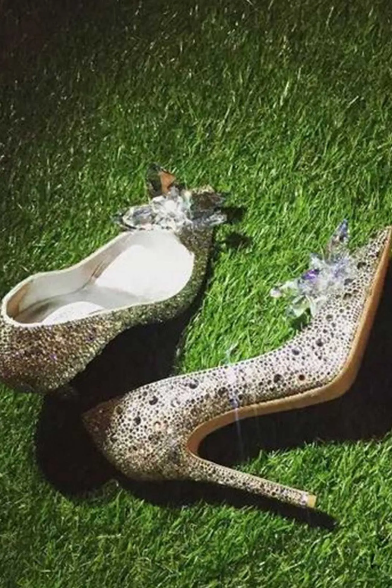 Amozae-Pointed-toe Glitter Crystal High Heel