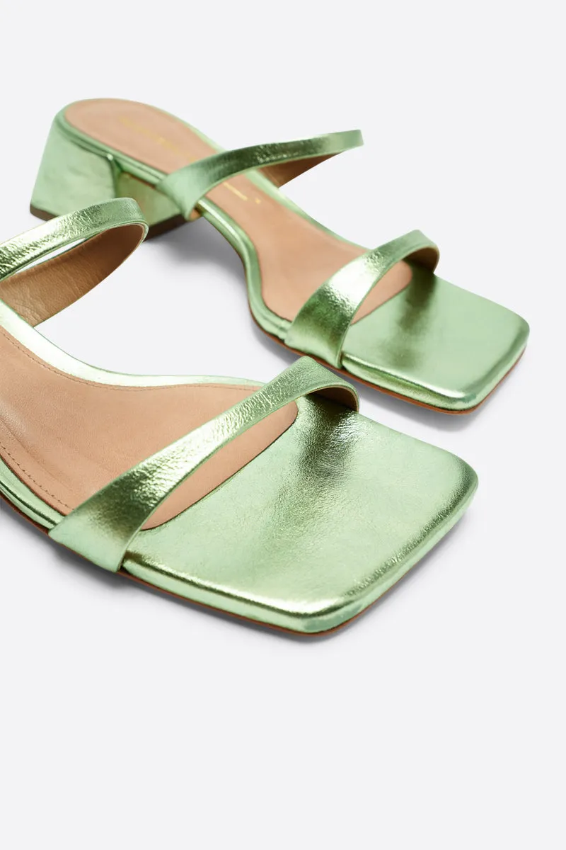 NEAR METALLIC HEELED SANDAL