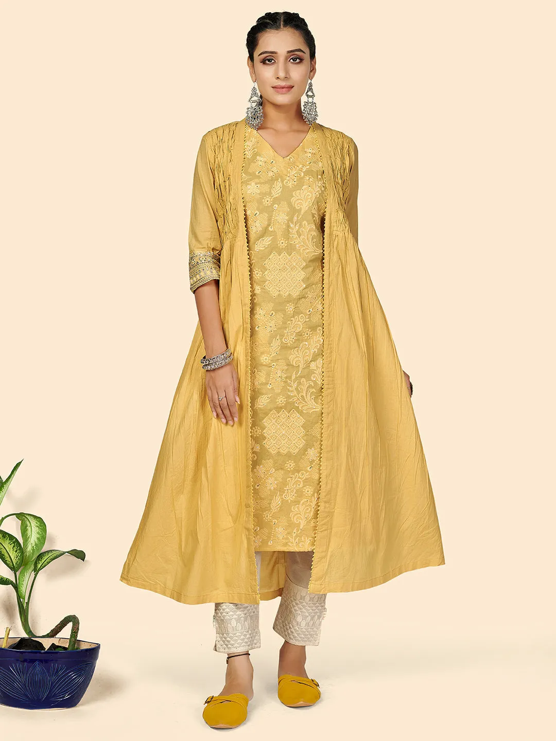 Women'S Embroidered Straight Cotton Yellow Stitched Kurta With Shrug