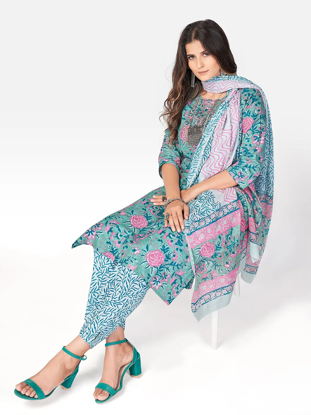 Women'S Printed & Embroidered Straight Cotton Turquoise Kurta Pant With Dupatta