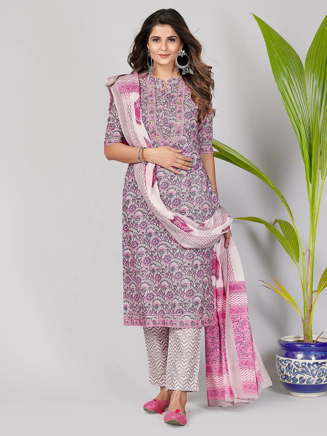 Women'S Printed & Gota Patti & Mirror Work Straight Cotton Pink Stitched Kurta Pant With Dupatta